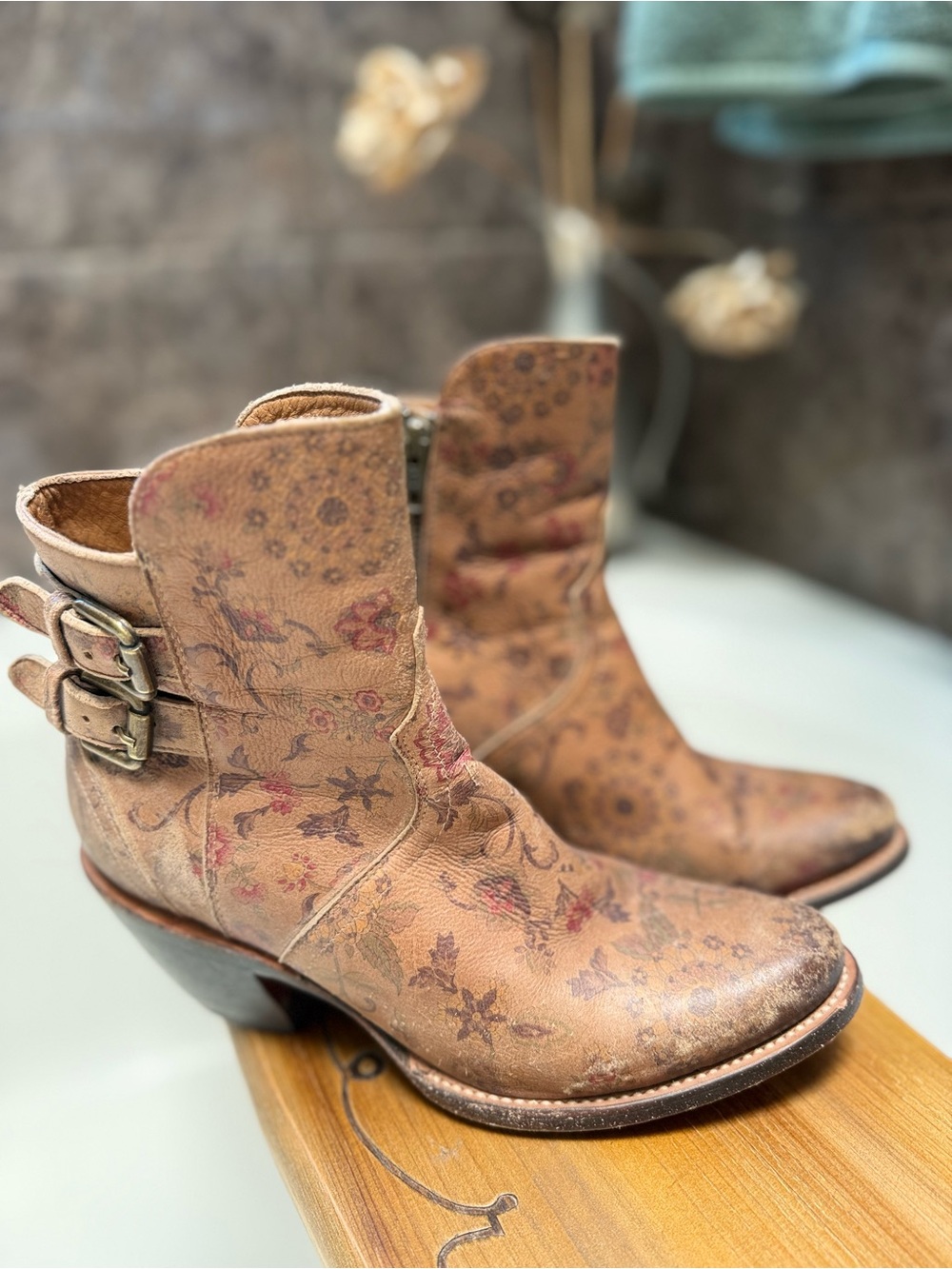 Lucchese Floral Leather Ankle Boots Women’s 7D Western Double Buckle Booties